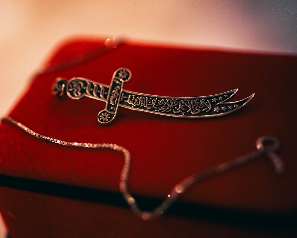 ZLFR · La Fata Illa Ali