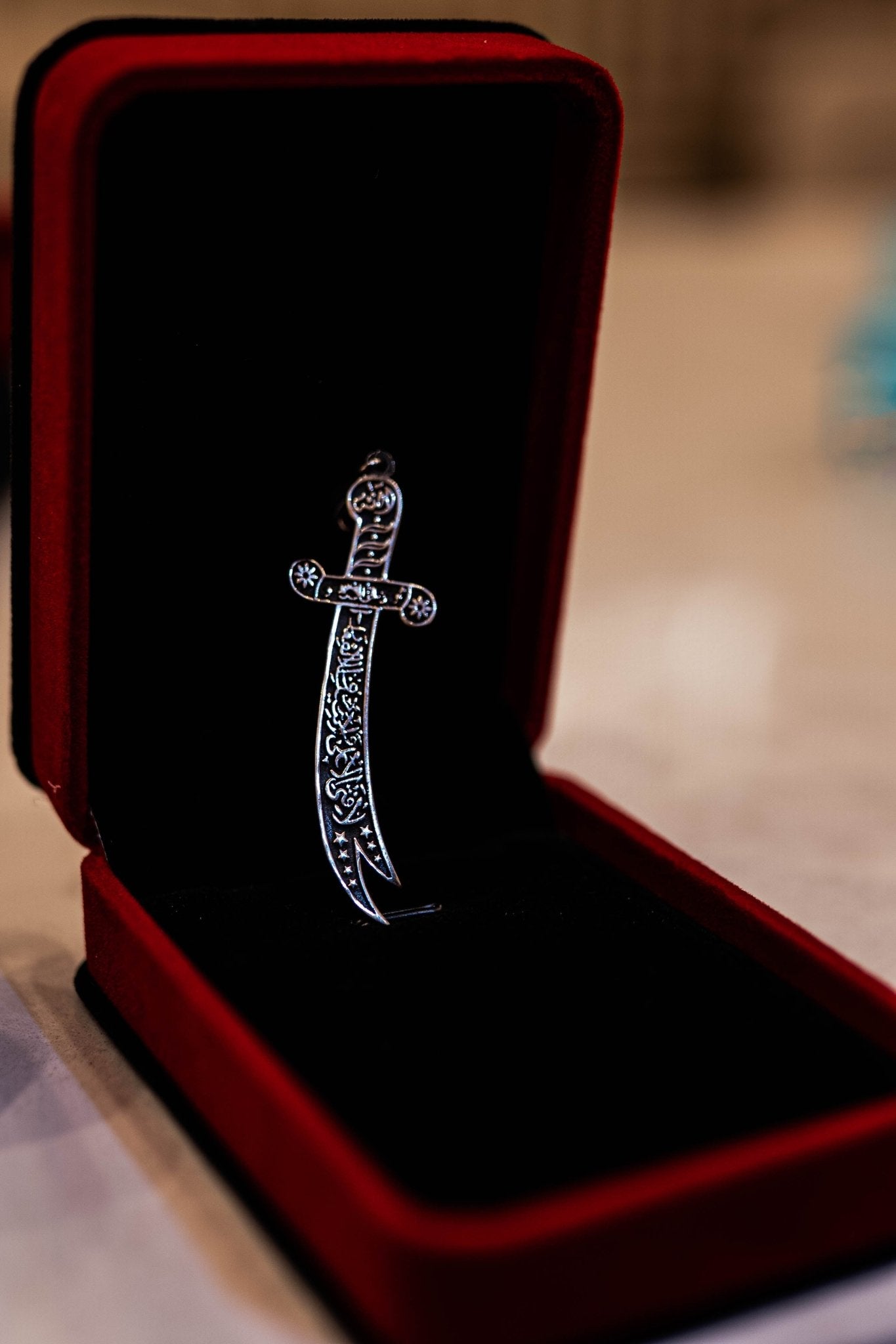 ZLFR · La Fata Illa Ali